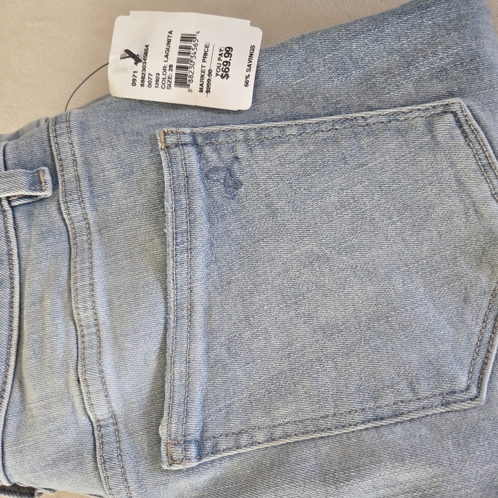 DL1961 Highrise Distressed Skinny Jeans